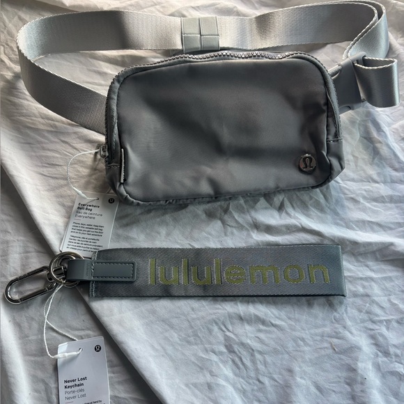 lululemon athletica Accessories - lululemon athletica Gray silver everywhere belt bag and never lost Keychain set